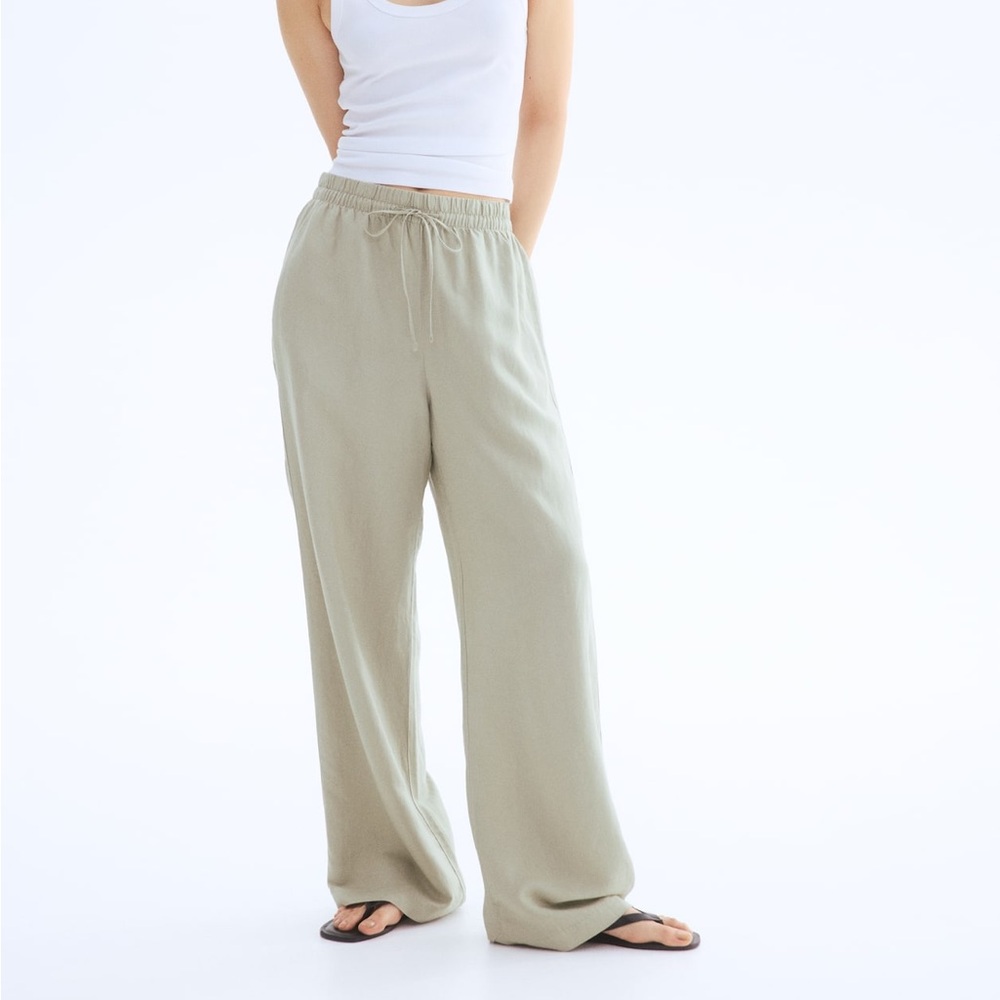 H&M Sage Green Linen Blend Wide Leg Pants Elastic Waist Size S NWT ✨